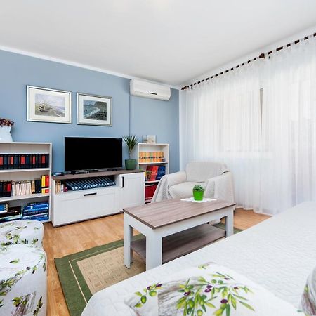 Apartman Oly Rovinj Zewnętrze zdjęcie